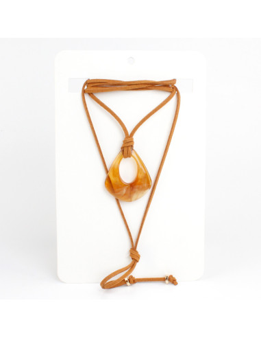 Collar de Gamuza y Acrílico
