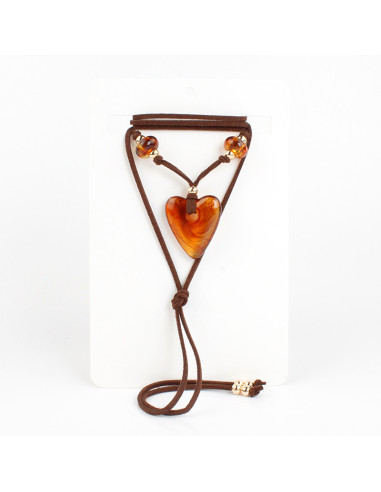 Collar de Gamuza y Acrílico