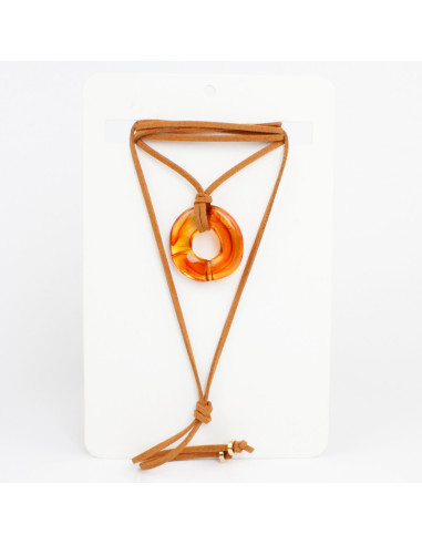 Collar de Gamuza y Dije Acrílico