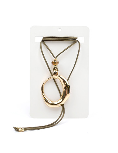 Collar de Gamuza y Dije Orgánico