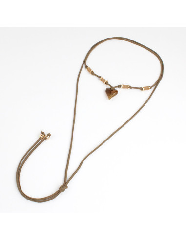 Collar de Gamuza y Corazón Acrílico