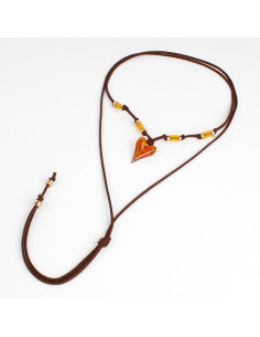 Collar de Gamuza y Corazón Acrílico