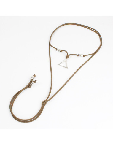 Collar de Gamuza y Dije Triangular