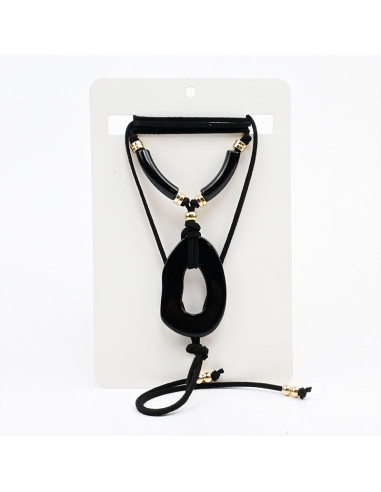 Collar de Gamuza y Acrílico