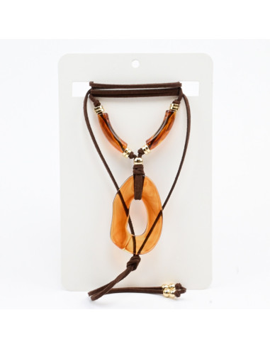 Collar de Gamuza y Acrílico