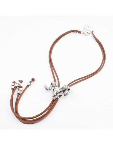 Collar Corbatero de Gamuza