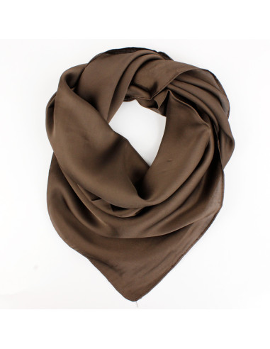 Pañuelo Liso Cacao (70x70)