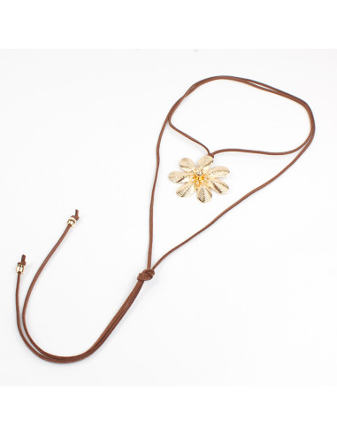Collar de Gamuza con dije | Infinita Moda