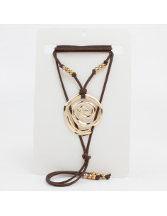 Collar de Gamuza con dije | Infinita Moda
