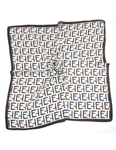 Pañuelo Nexus White (70x70)