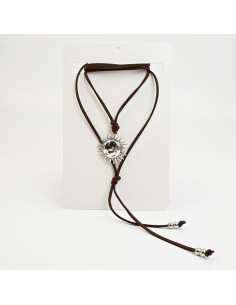 Collar Corbatero de Gamuza con Dije Sol | Infinita Moda