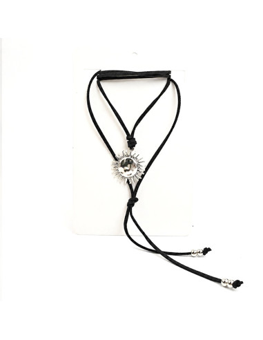 Collar Corbatero de Gamuza con Dije Sol | Infinita Moda