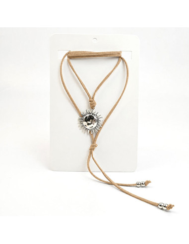 Collar Corbatero de Gamuza con Dije Sol | Infinita Moda