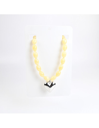 Collar de Acrílico con Dije Corazón | Infinita Moda