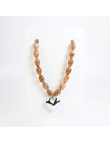 Collar de Acrílico con Dije Corazón | Infinita Moda