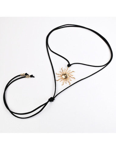Collar Corbatero de Gamuza con Dije Sol | Infinita Moda