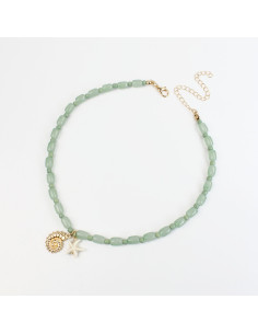 Collar de acrílico con dijes | INFINITA MODA