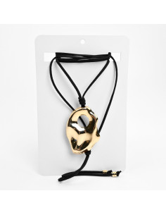 Collar Corbatero de Gamuza