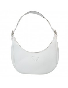 Cartera Carrie White